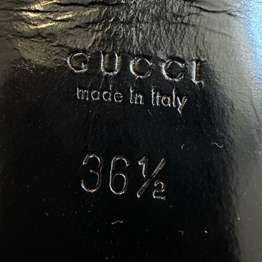 Gucci Black and Gold Heels - Picture 9 of 16